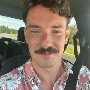 Meet your Posher, Benjamin